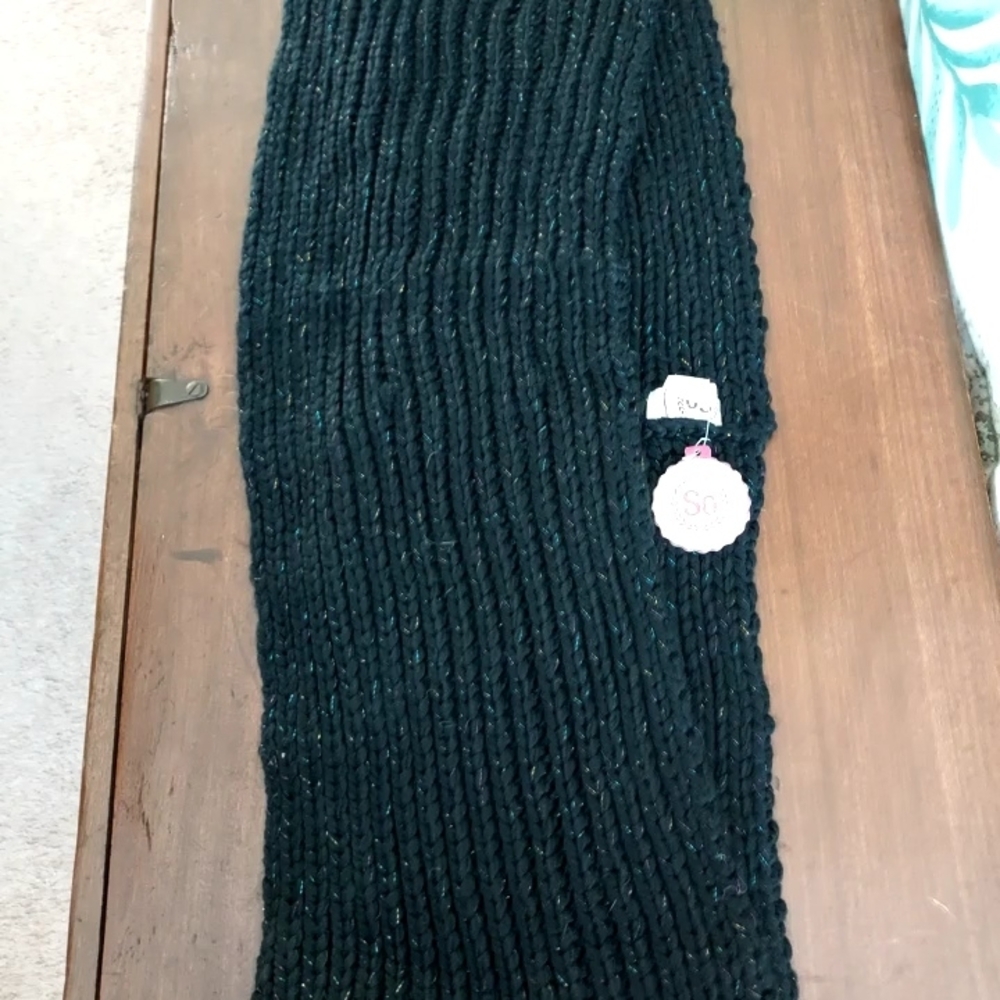 Black Scarf NWT